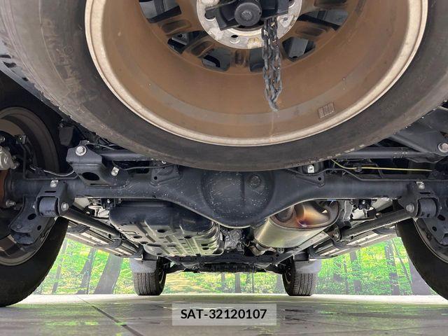 Toyota LAND CRUISER PRADO 2023-02 7358353-18
