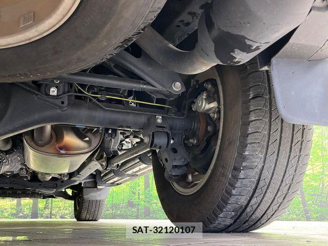 Toyota LAND CRUISER PRADO 2023-02 7358353-19