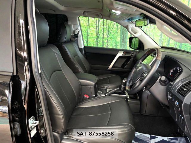 Toyota LAND CRUISER PRADO 2022-03 7358362-13