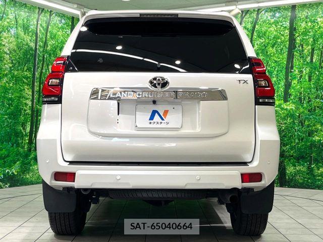 Toyota LAND CRUISER PRADO 2023-11 7358365-16