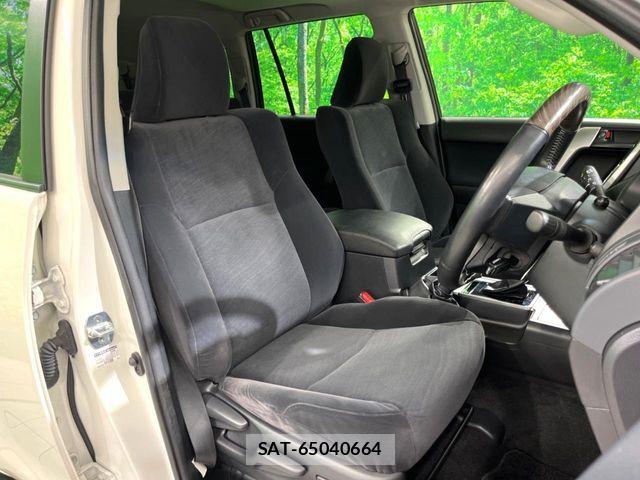 Toyota LAND CRUISER PRADO 2023-11 7358365-8