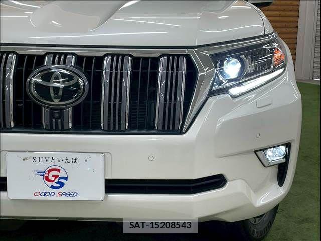 Toyota LAND CRUISER PRADO 2022-02 7358352-9