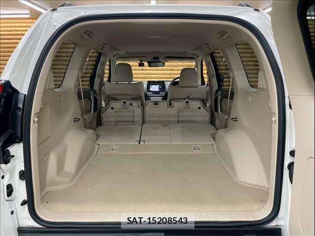 Toyota LAND CRUISER PRADO 2022-02 7358352-19