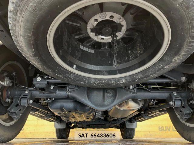 Toyota LAND CRUISER PRADO 2023-05 7358360-18