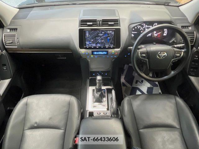 Toyota LAND CRUISER PRADO 2023-05 7358360-1