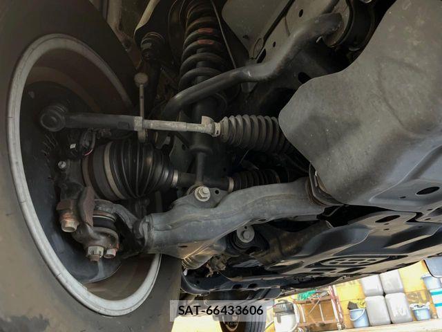 Toyota LAND CRUISER PRADO 2023-05 7358360-19