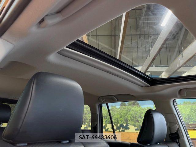 Toyota LAND CRUISER PRADO 2023-05 7358360-2