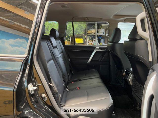 Toyota LAND CRUISER PRADO 2023-05 7358360-7