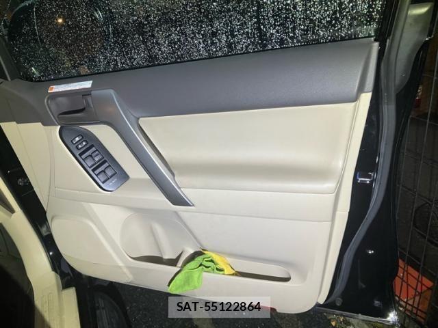 Toyota LAND CRUISER PRADO 2022-12 7358357-14