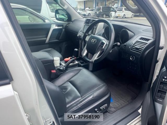 Toyota LAND CRUISER PRADO 2011-06 7358373-9