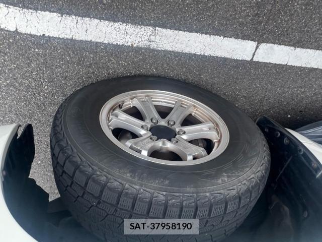 Toyota LAND CRUISER PRADO 2011-06 7358373-4