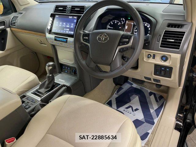 Toyota LAND CRUISER PRADO 2023-07 7358347-13