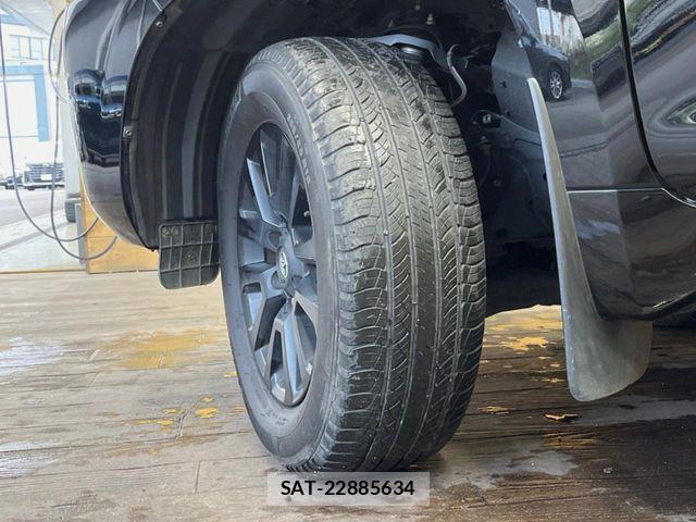 Toyota LAND CRUISER PRADO 2023-07 7358347-5