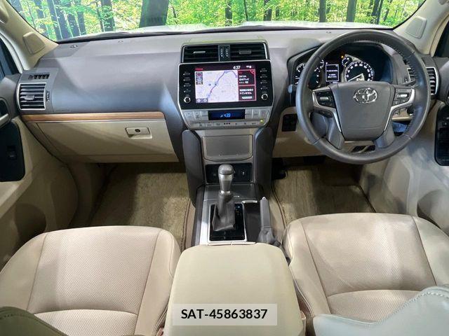 Toyota LAND CRUISER PRADO 2023-10 7392563-1