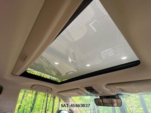 Toyota LAND CRUISER PRADO 2023-10 7392563-2