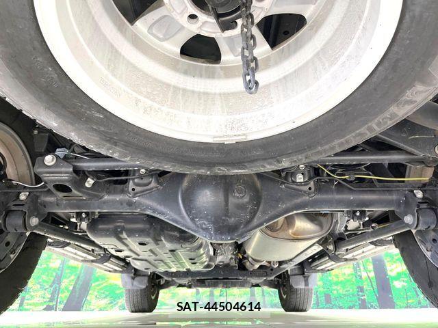 Toyota LAND CRUISER PRADO 2023-06 7392581-18