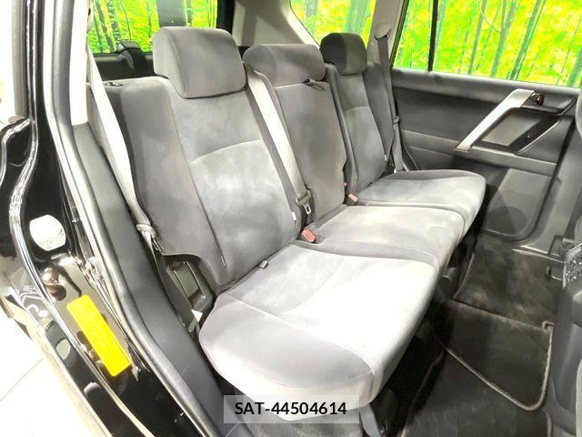 Toyota LAND CRUISER PRADO 2023-06 7392581-8