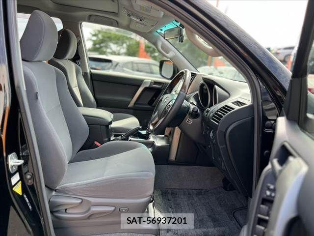 Toyota LAND CRUISER PRADO 2012-01 7392593-15