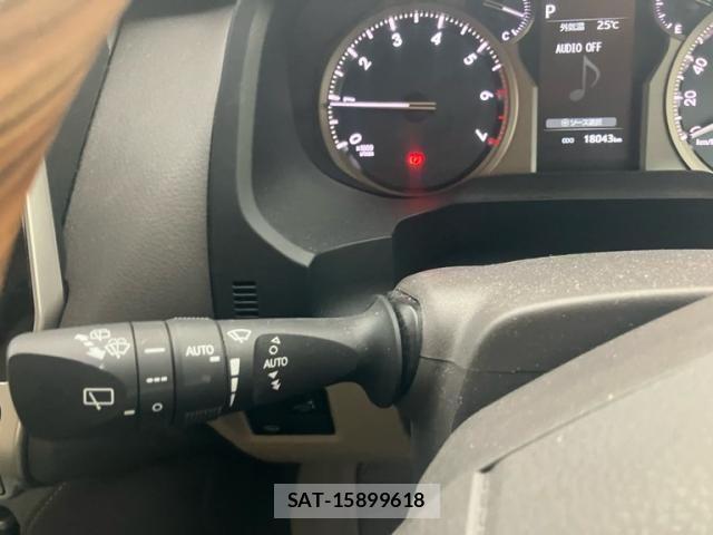 Toyota LAND CRUISER PRADO 2023-02 7392562-12