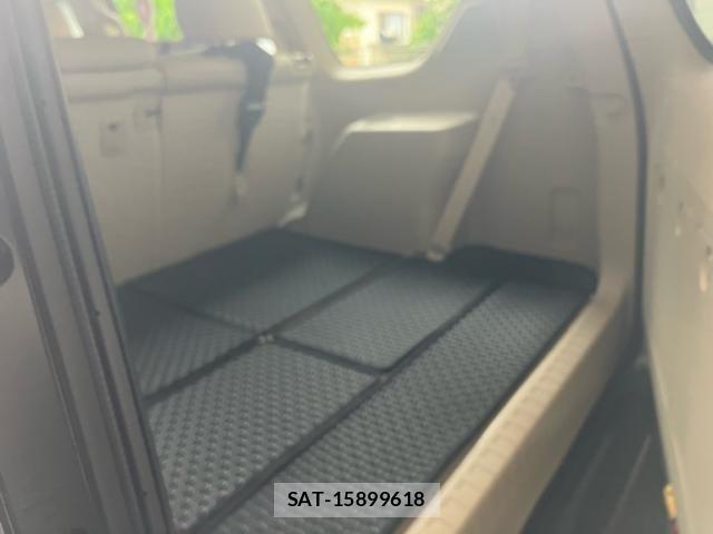 Toyota LAND CRUISER PRADO 2023-02 7392562-21