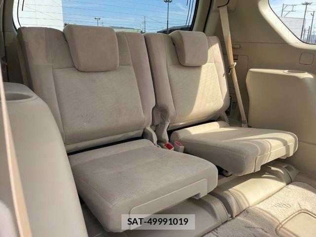 Toyota LAND CRUISER PRADO 2023-08 7392582-9