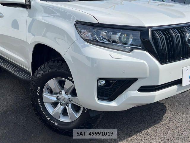 Toyota LAND CRUISER PRADO 2023-08 7392582-12