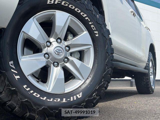Toyota LAND CRUISER PRADO 2023-08 7392582-13
