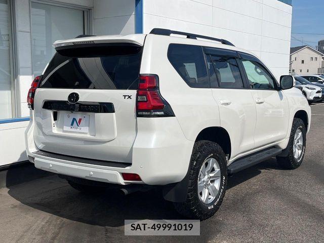 Toyota LAND CRUISER PRADO 2023-08 7392582-16