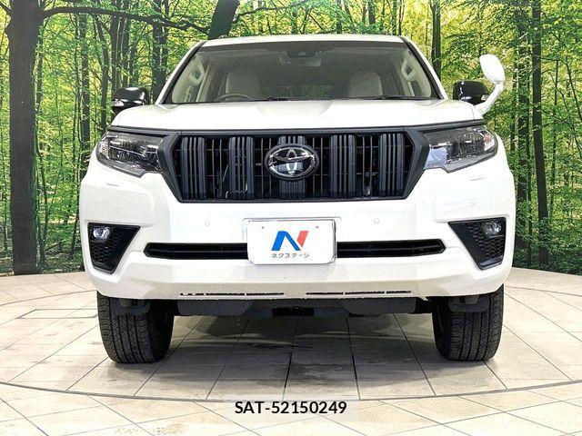 Toyota LAND CRUISER PRADO 2022-08 7392573-15