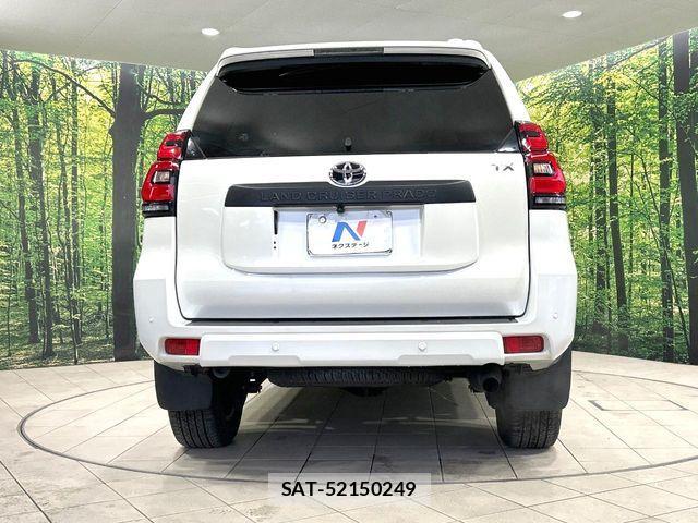 Toyota LAND CRUISER PRADO 2022-08 7392573-16