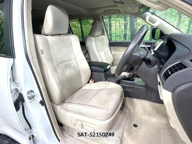 Toyota LAND CRUISER PRADO 2022-08 7392573-8