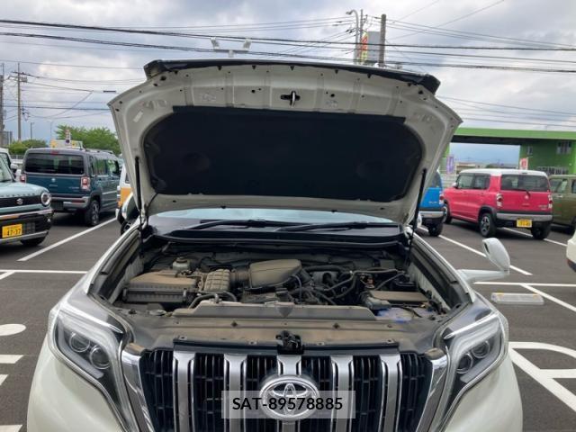 Toyota LAND CRUISER PRADO 2013-10 7392599-17