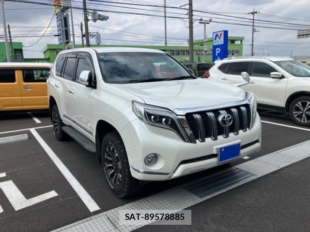 Toyota LAND CRUISER PRADO 2013-10 7392599-2