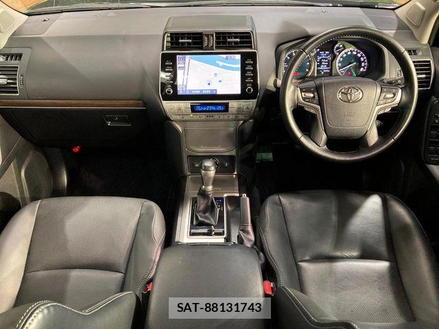 Toyota LAND CRUISER PRADO 2022-10 7392577-1