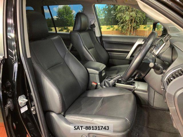 Toyota LAND CRUISER PRADO 2022-10 7392577-8