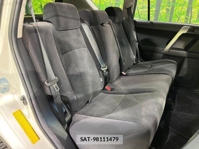 Toyota LAND CRUISER PRADO 2017-05 7392597-8