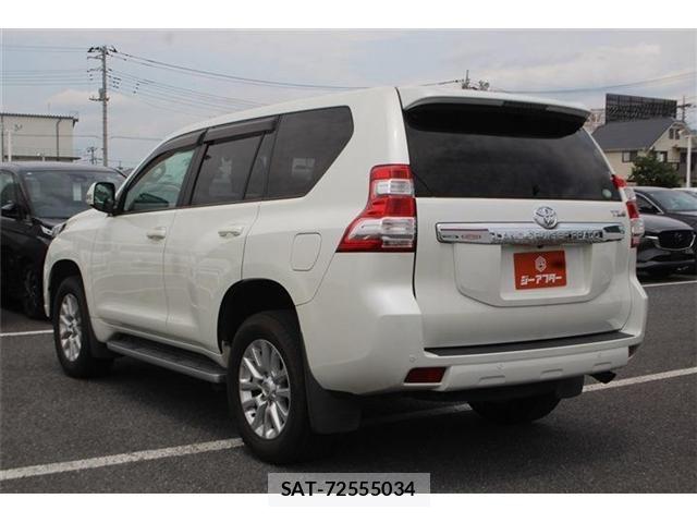 Toyota LAND CRUISER PRADO 2016-07 7392588-11