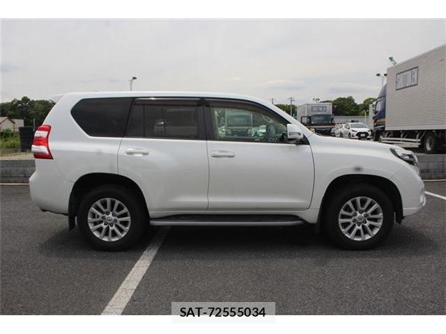 Toyota LAND CRUISER PRADO 2016-07 7392588-14