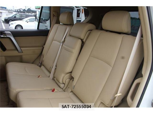 Toyota LAND CRUISER PRADO 2016-07 7392588-25