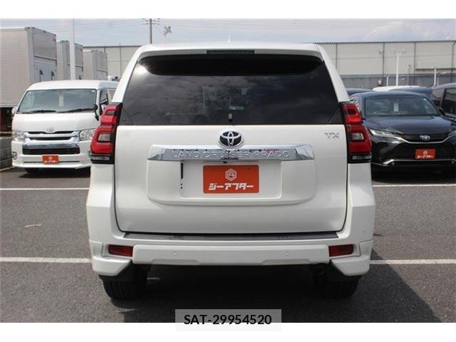 Toyota LAND CRUISER PRADO 2018-10 7392576-12