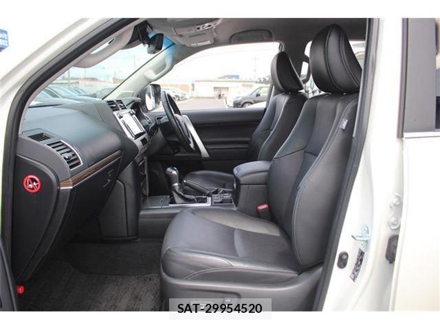 Toyota LAND CRUISER PRADO 2018-10 7392576-24
