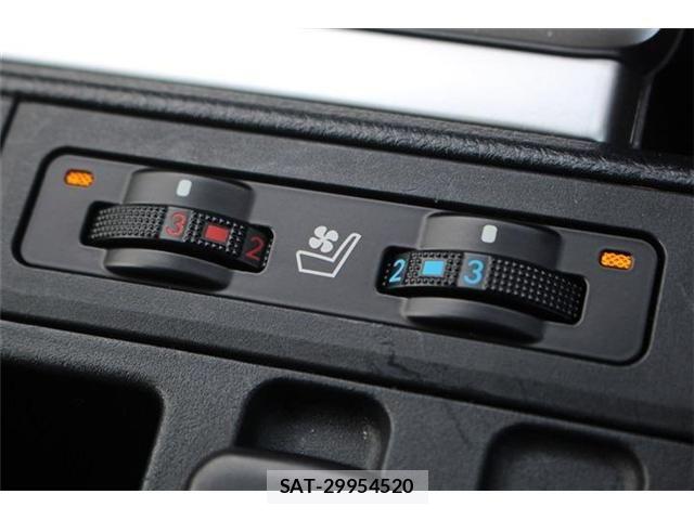 Toyota LAND CRUISER PRADO 2018-10 7392576-5