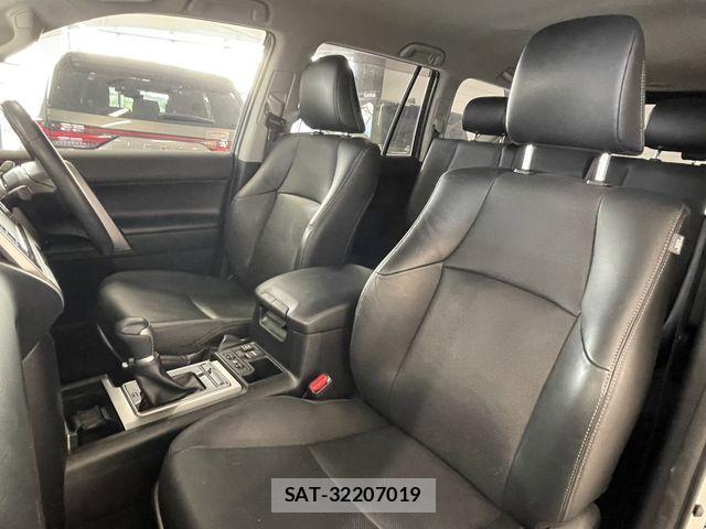 Toyota LAND CRUISER PRADO 2020-01 7392566-27
