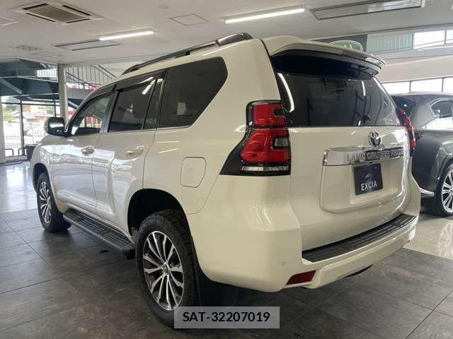 Toyota LAND CRUISER PRADO 2020-01 7392566-5