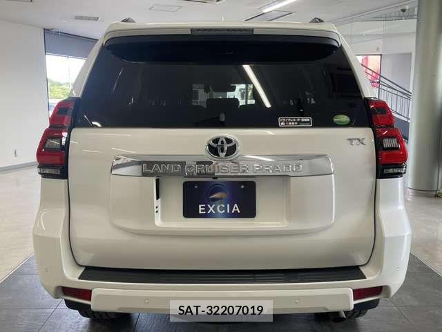 Toyota LAND CRUISER PRADO 2020-01 7392566-6