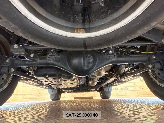 Toyota LAND CRUISER PRADO 2023-10 7392561-19