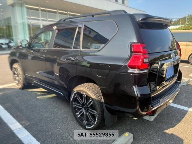 Toyota LAND CRUISER PRADO 2022-03 7455234-9