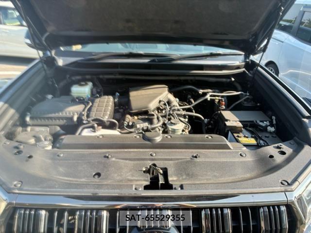Toyota LAND CRUISER PRADO 2022-03 7455234-26