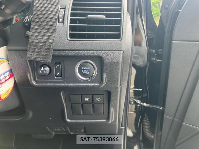Toyota LAND CRUISER PRADO 2021-04 7455246-12
