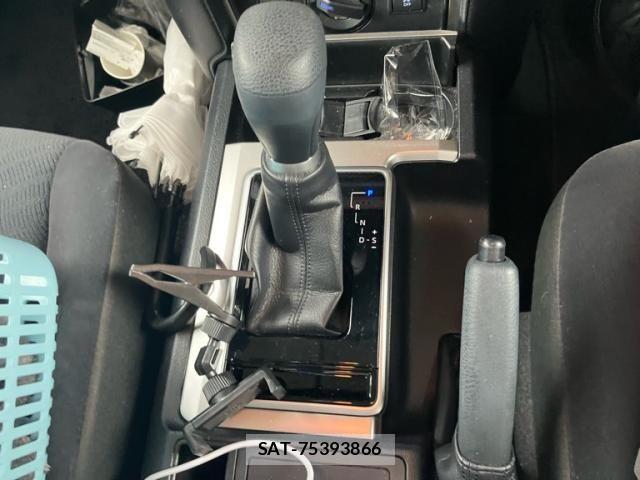 Toyota LAND CRUISER PRADO 2021-04 7455246-21